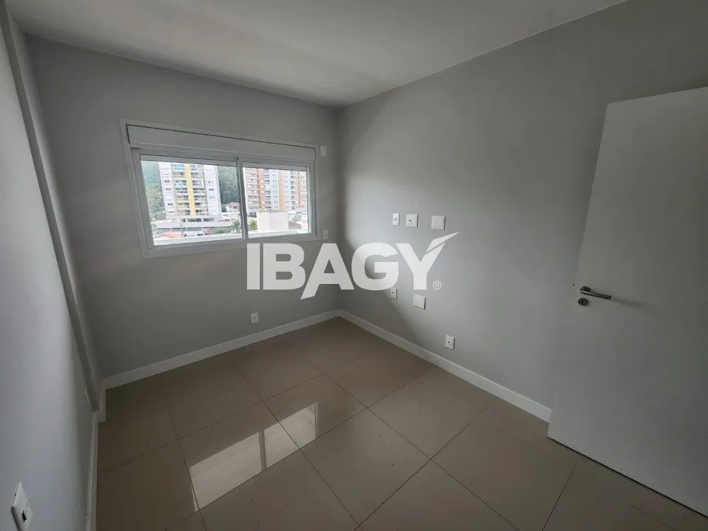 Apartment, 76 m², with a grill on the balcony — photo 4