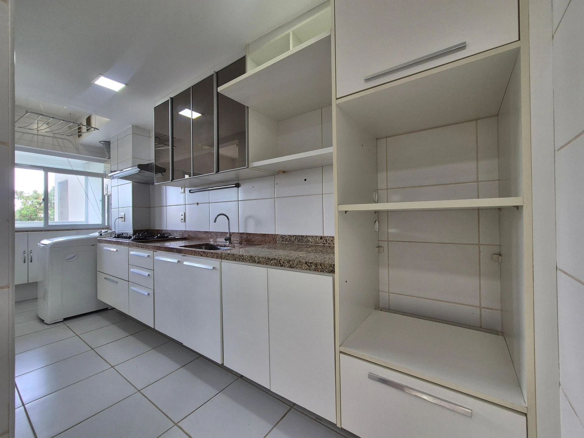 Apartment, 133 m², with a glass-enclosed balcony — photo 63