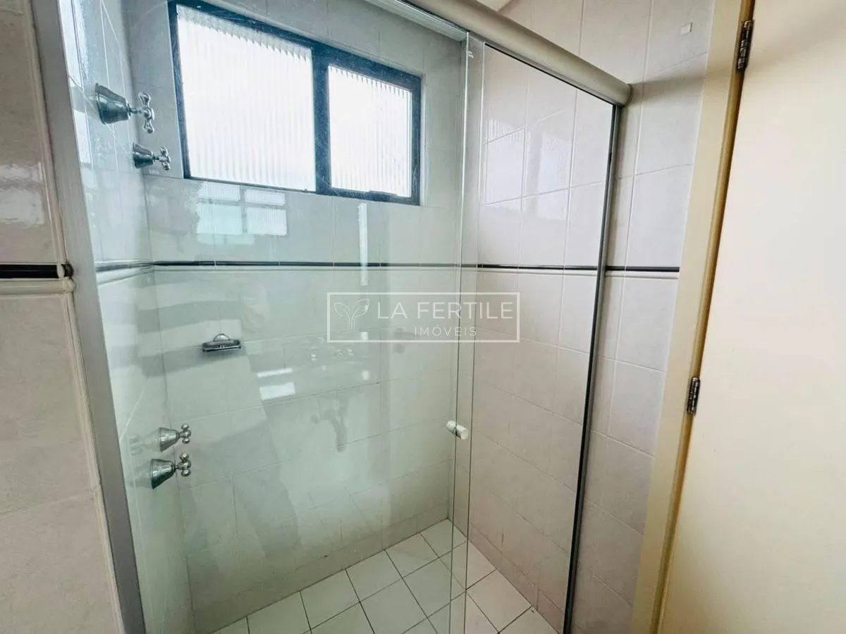 3-bedroom apartment with 4 bathrooms, 184 m² — photo 24