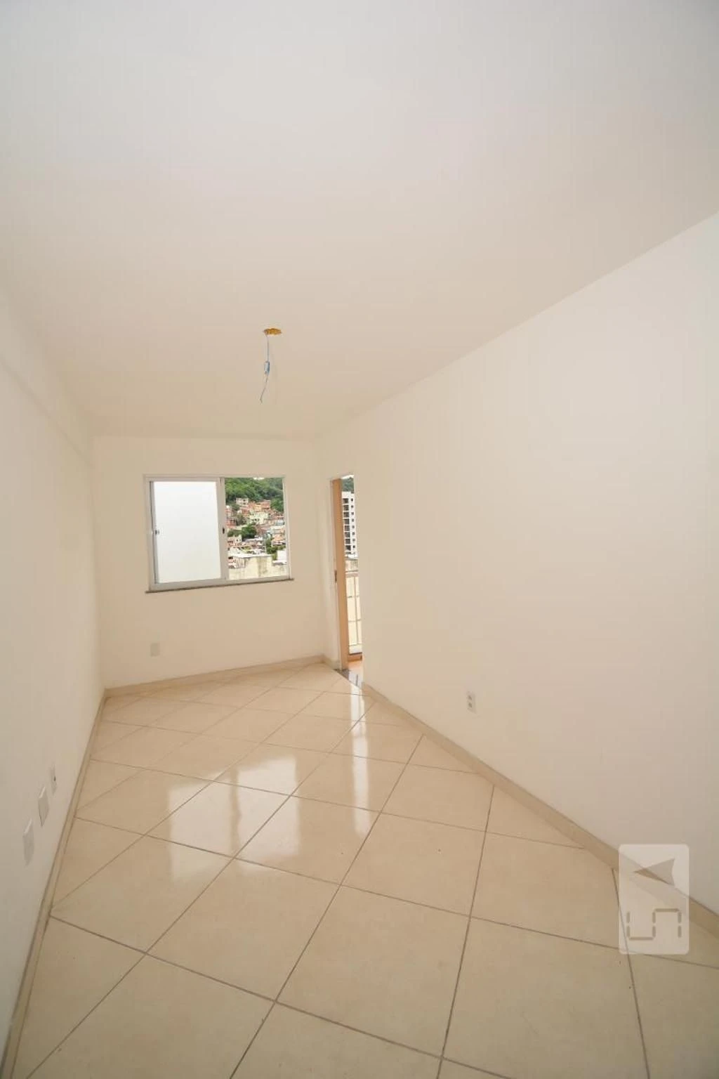 Apartamento com vista para as montanhas, Vaz Lobo — photo 22