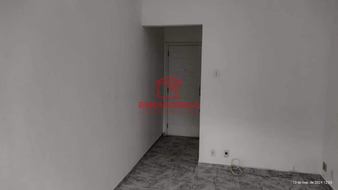 One-bedroom apartment with a washing machine — photo 24