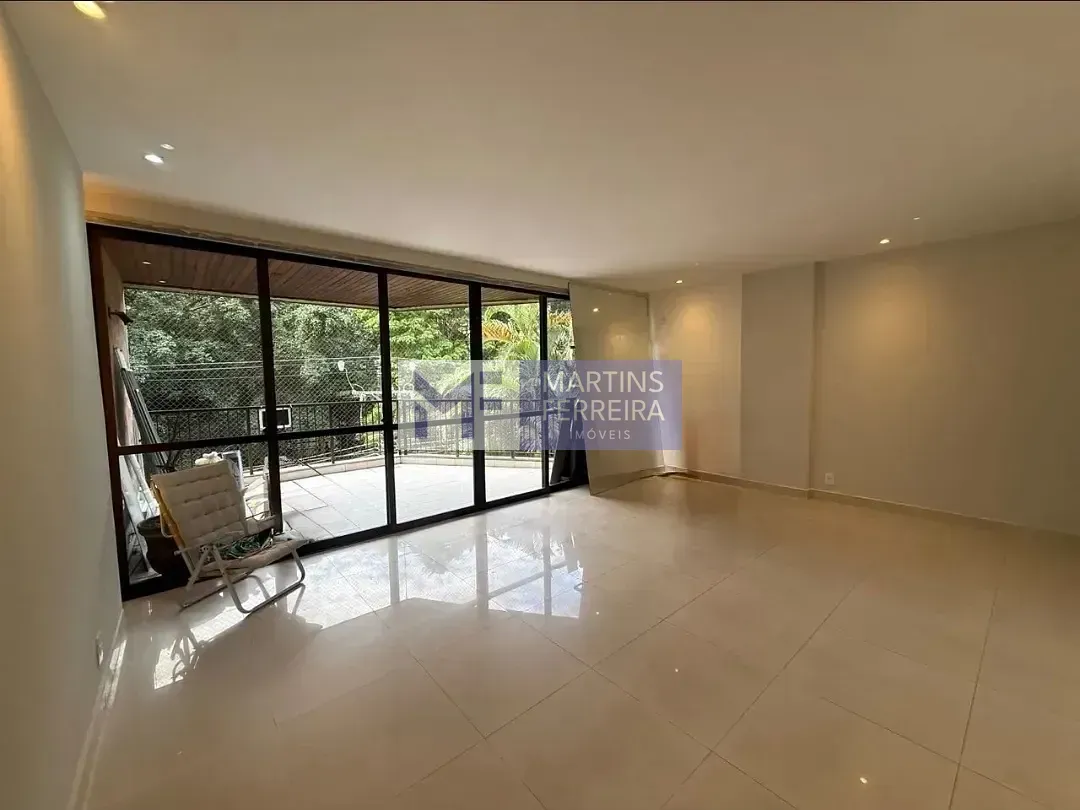 Departamento de 3 dormitorios, 1 con baño propio, 133 m²