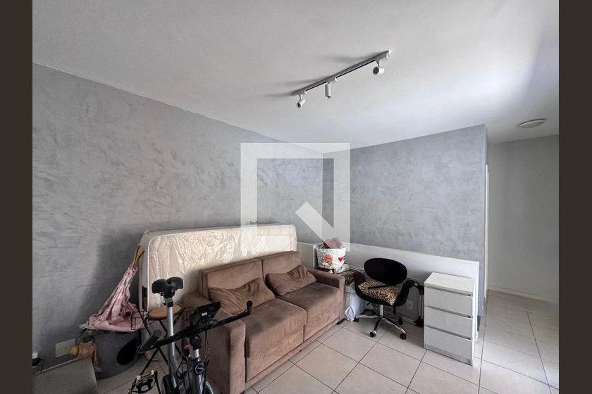 Rental apartment with 3 bedrooms and 211 m² — photo 19