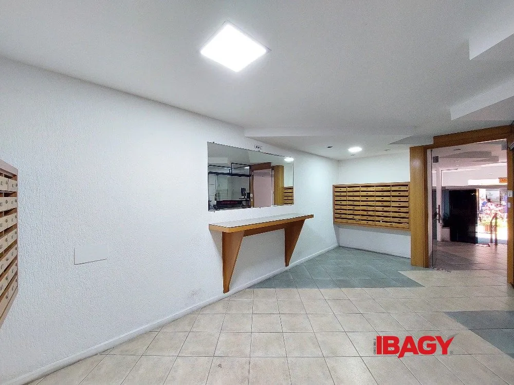 Apartamento de 1 dormitório com área de serviço e 35 m² — photo 14