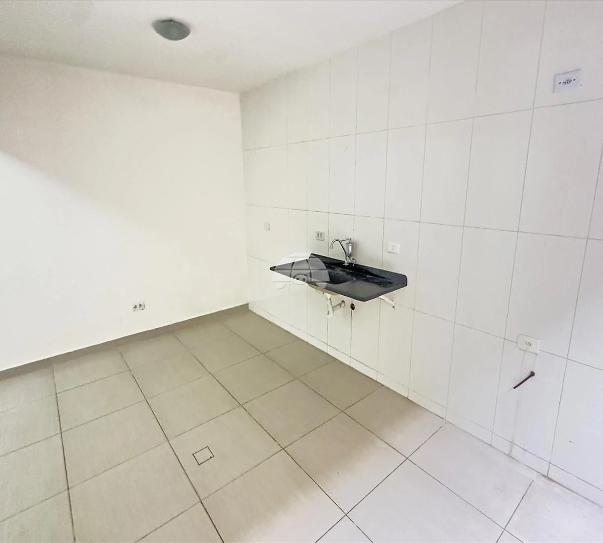 160 m² house with 3 bedrooms and 1 parking space — photo 2