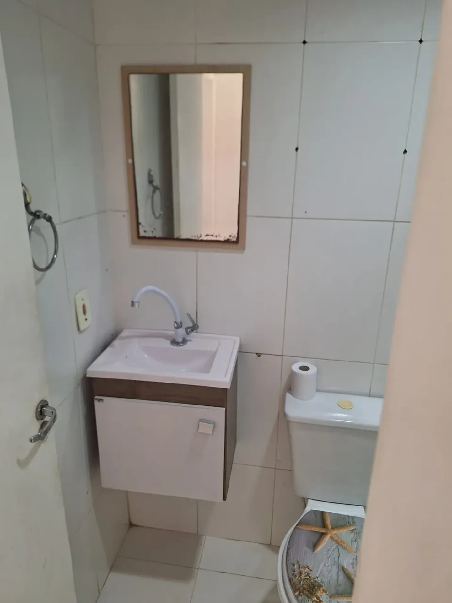Unfurnished apartment with 2 bedrooms and 1 bathroom — photo 49