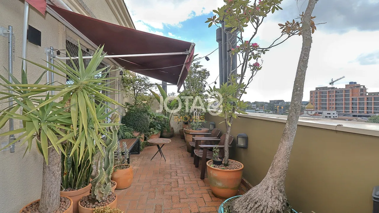 Duplex penthouse with 2 bedrooms and 231 m² rental — photo 9