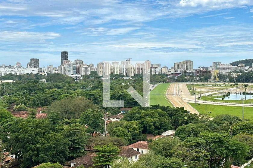 Вид на воду та 3 спальні: квартира 130 м² — photo 28