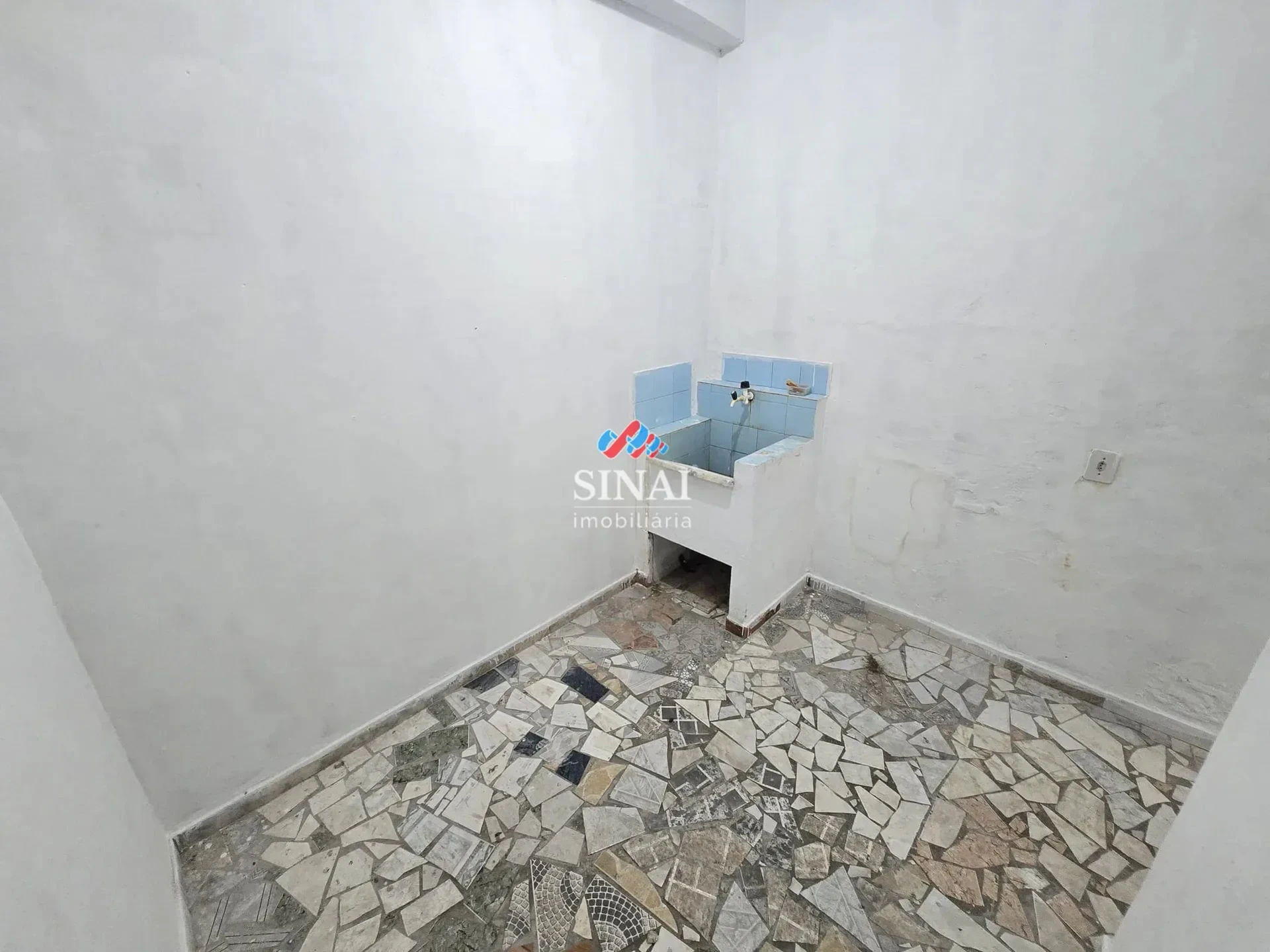 Casa de 44 m² e 1 quarto, Rocha Miranda — photo 20
