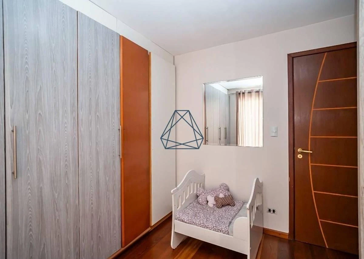 Washing machine in a 4-bedroom house, 210 m² — photo 15