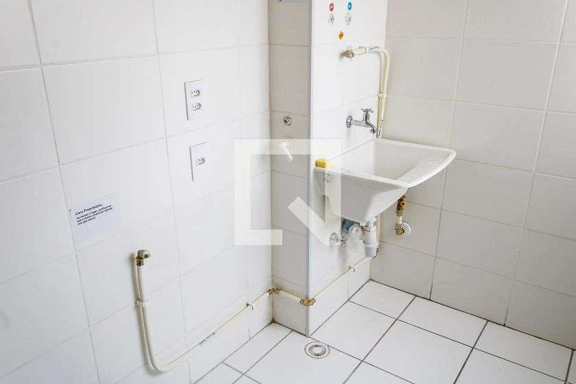 Unfurnished 42 m² apartment with 2 bedrooms — photo 7