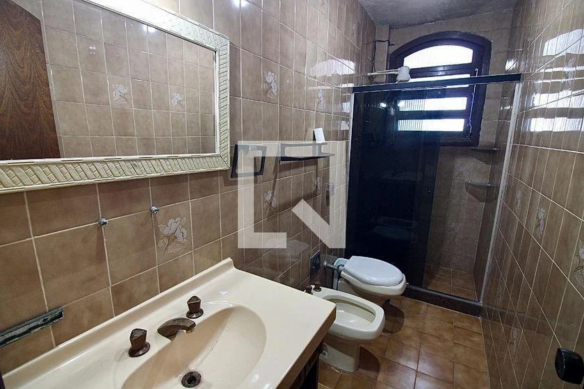 Casa com 6 quartos e 600 m² para aluguel — photo 13