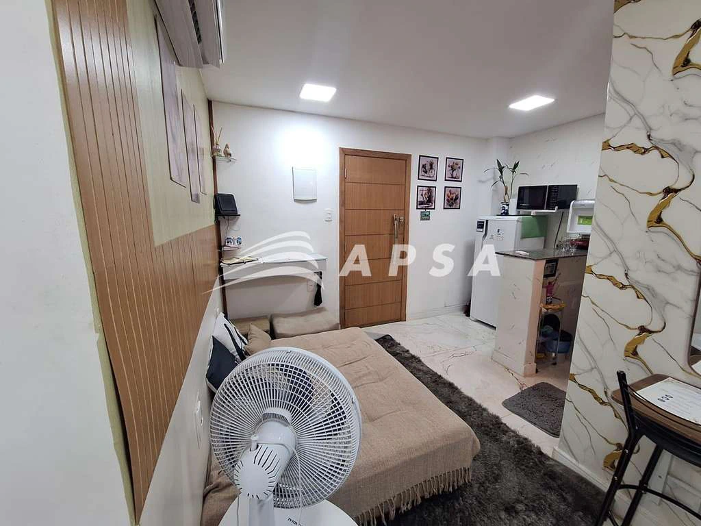 Студія 30 м² з компактним кухонним куточком і 1 ванною — photo 3