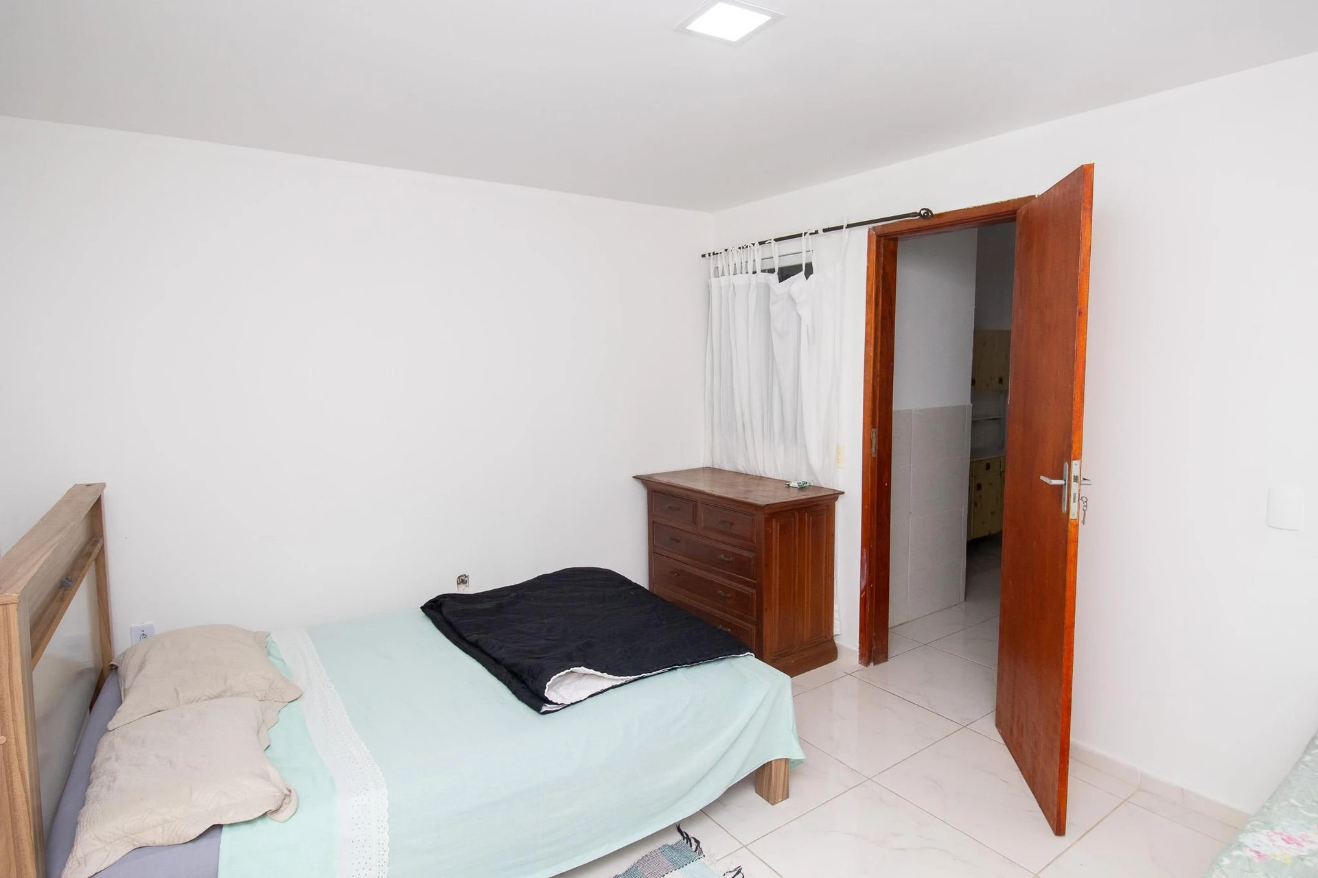 Furnished 2-bedroom apartment with 1 parking space and 2 baths — photo 20