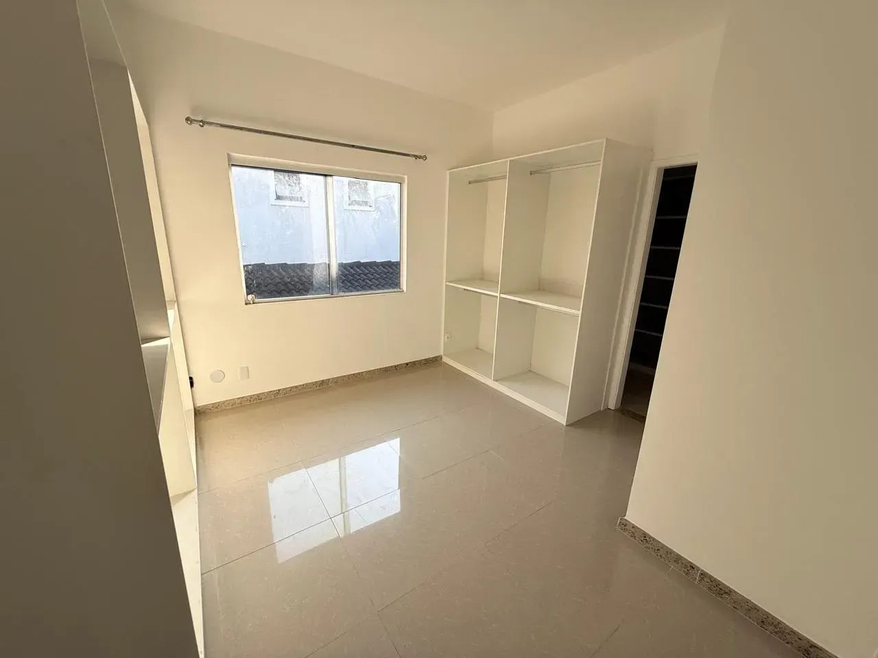 4 quartos e closet: casa de 280 m² — photo 13