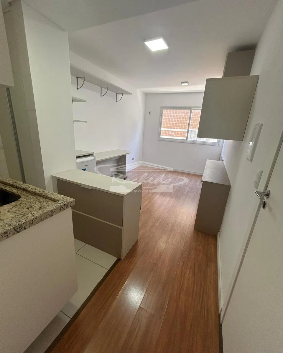 19 m² apartment with a washing machine and a home office — photo 2