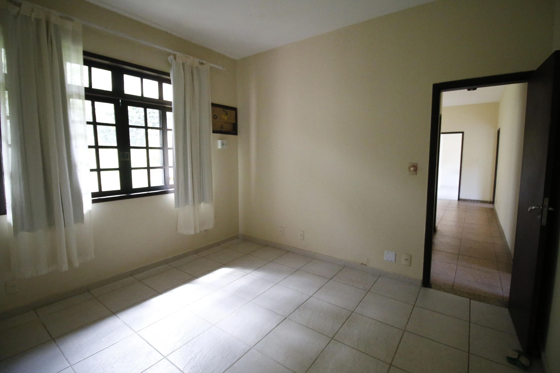 Casa em condomínio com 4 quartos e vista para as montanhas — photo 24