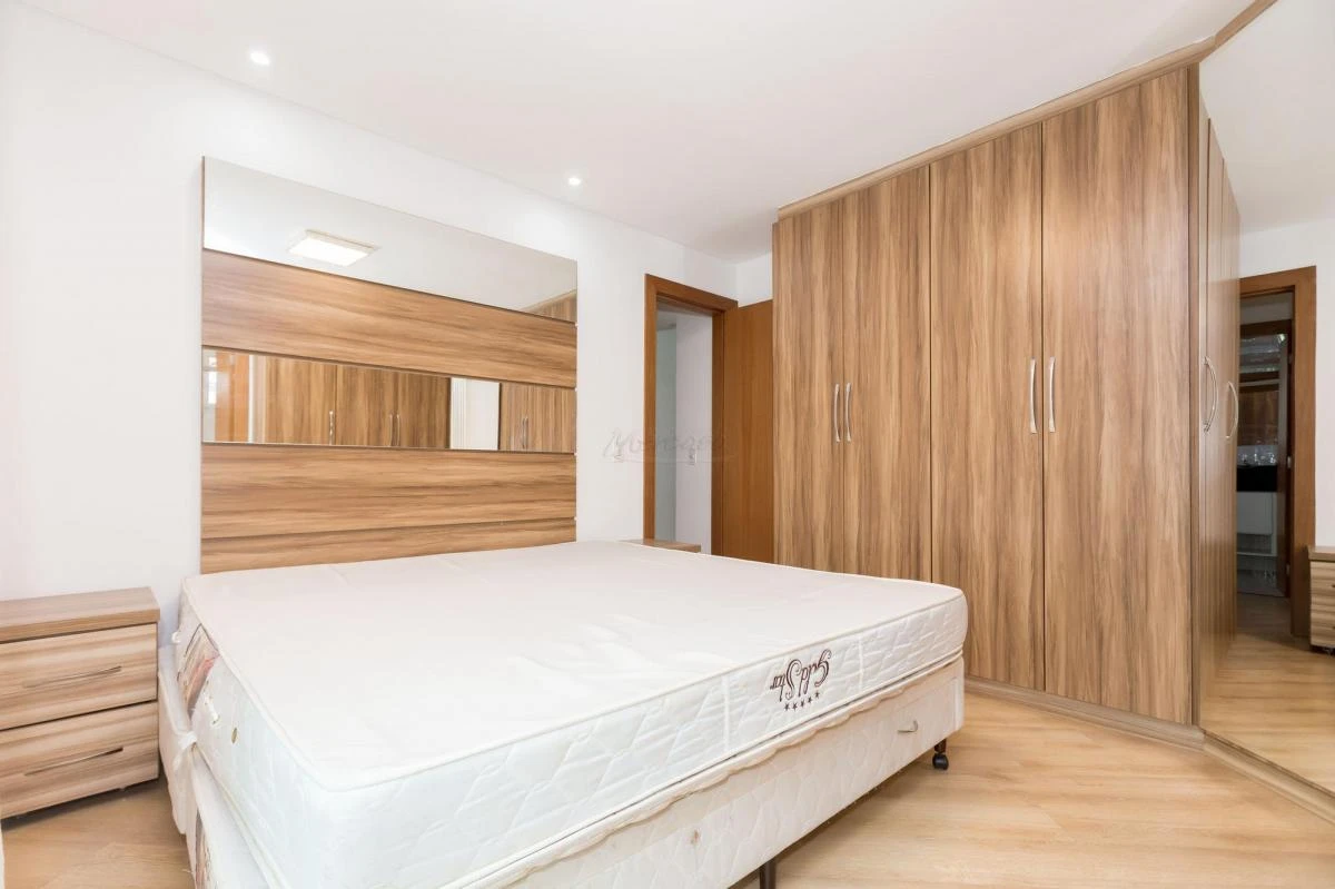Apartment, 72 m², with a glass-enclosed balcony — photo 13