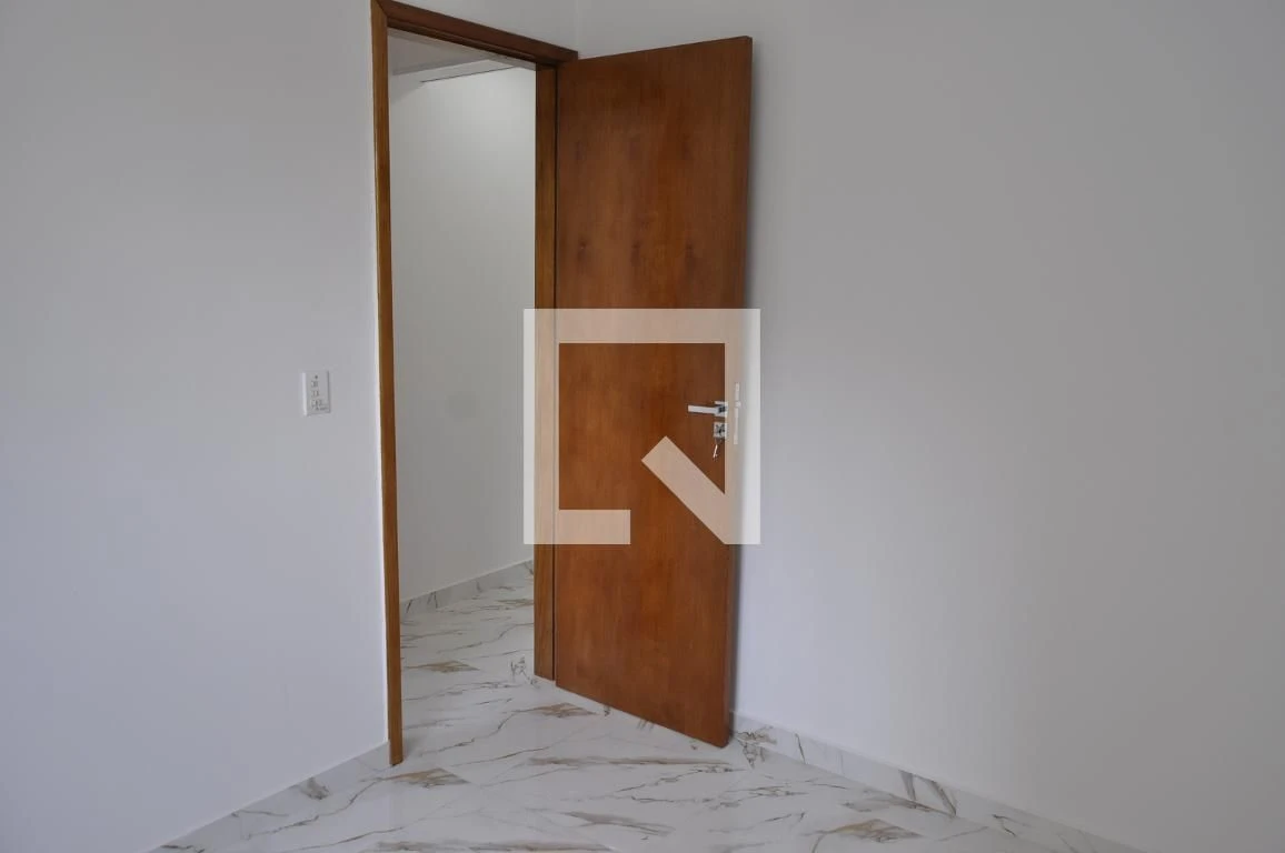 2-bedroom apartment in a building with a sauna — photo 4