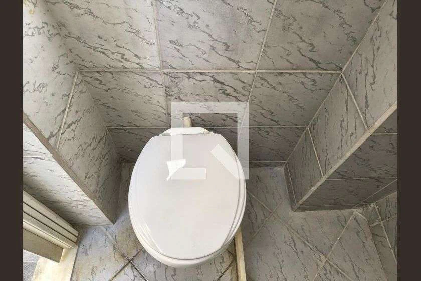 House with private garden and balcony 400 m² with 4 bedrooms — photo 28