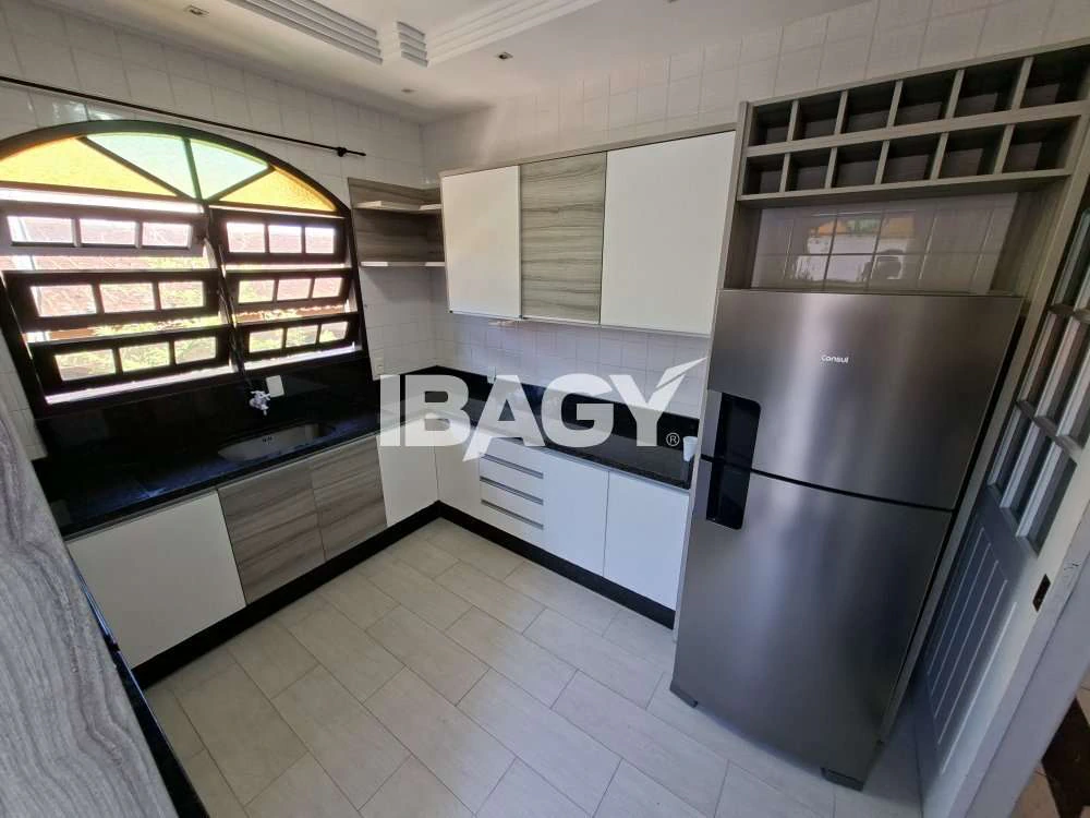Casa amueblada de 230 m² con 5 dormitorios y BBQ privado