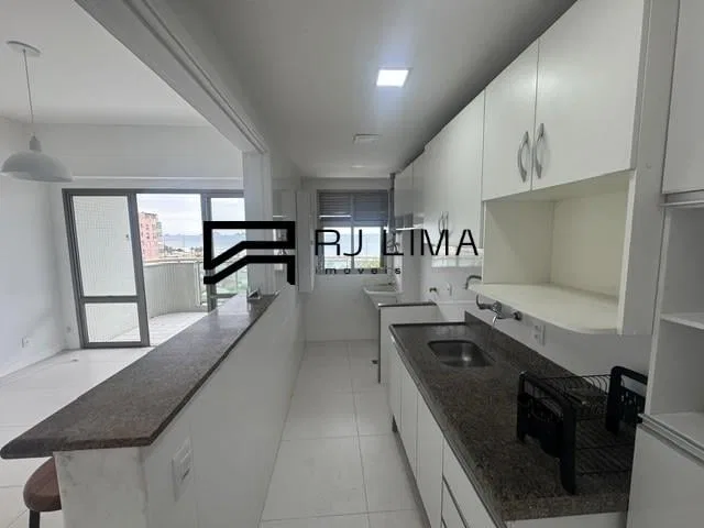 Washing machine in a one-bedroom apartment, 60 m² — photo 2
