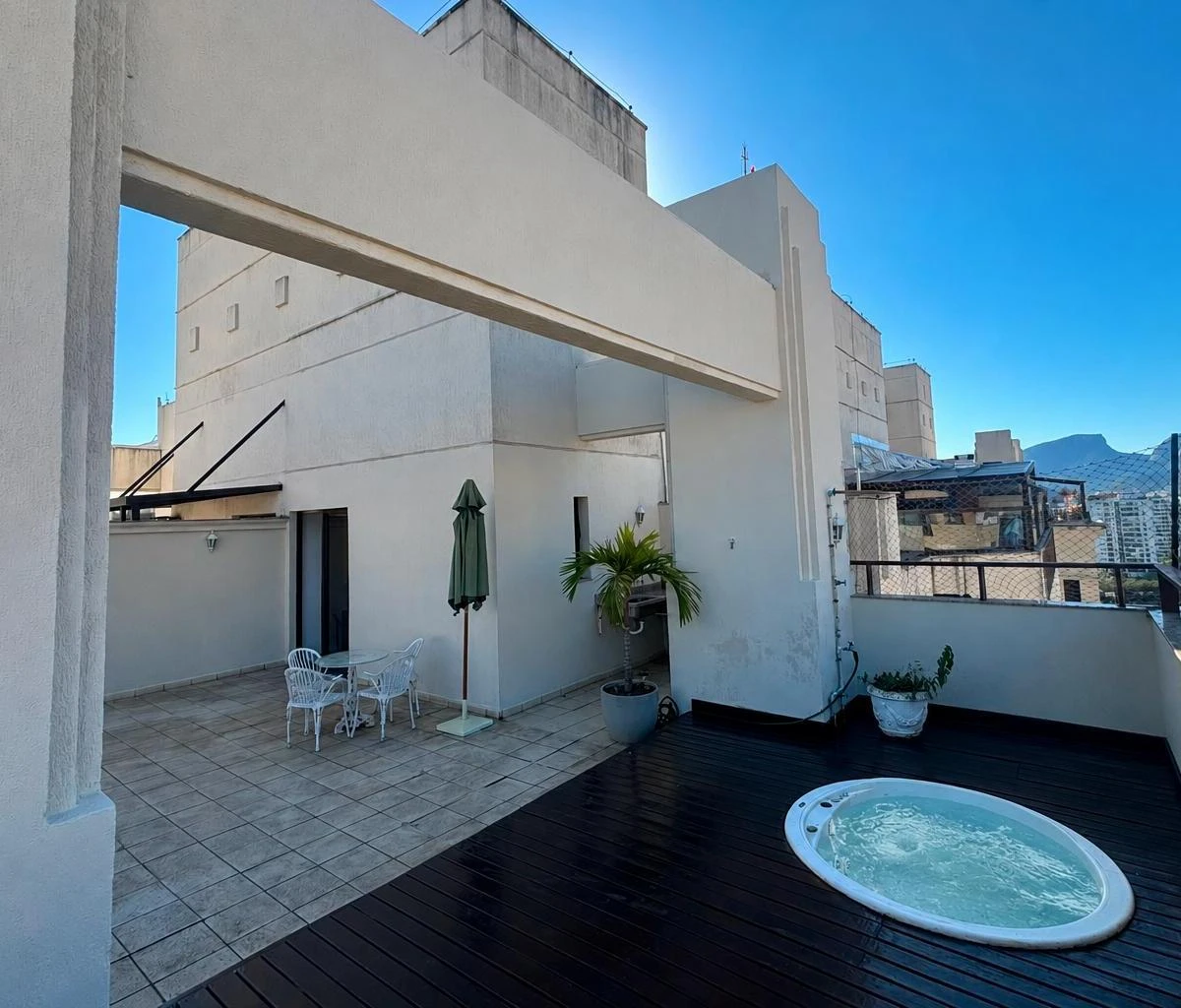 Duplex penthouse, 170 m², 3 bedrooms and 2 parking — photo 7