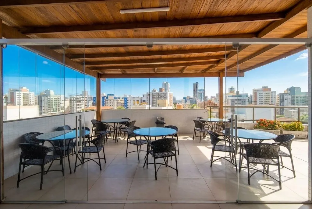 25 m² apartment with balcony and water view — photo 7