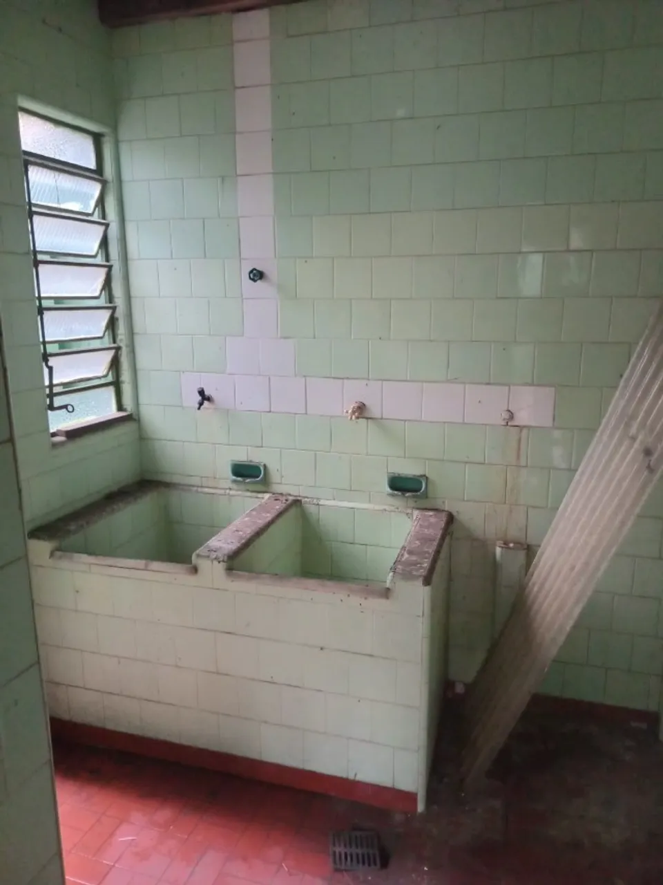 Будинок на 3 спальні, 2 ванні та 2 місця для авто — photo 4