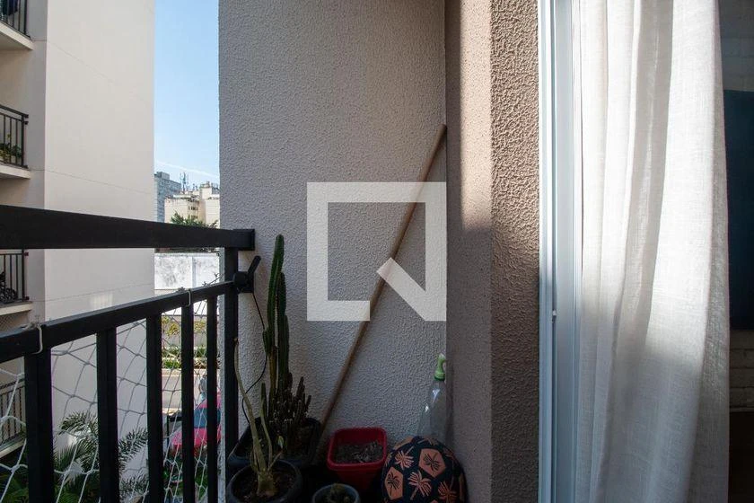 One-bedroom apartment with a washing machine — photo 19