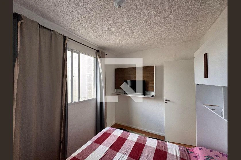 Furnished 2-bedroom apartment with an open-plan kitchen — photo 24