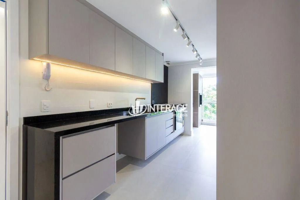 Apartamento de 4 dormitorios con parrilla en la terraza — photo 6