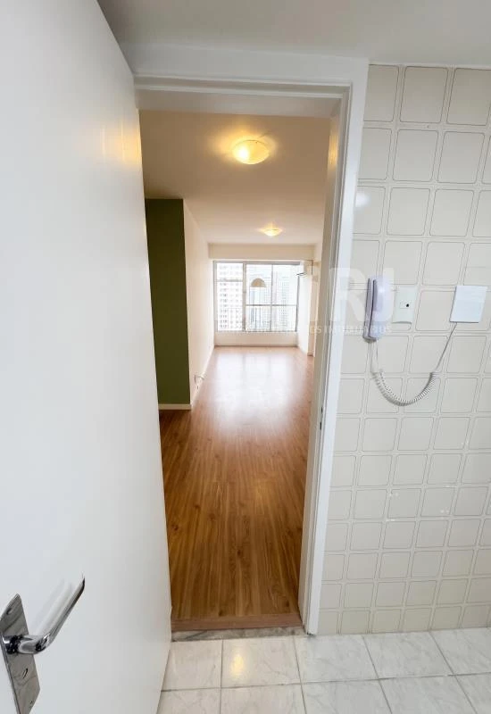 Apartamento de 4 quartos com máquina de lavar — photo 14