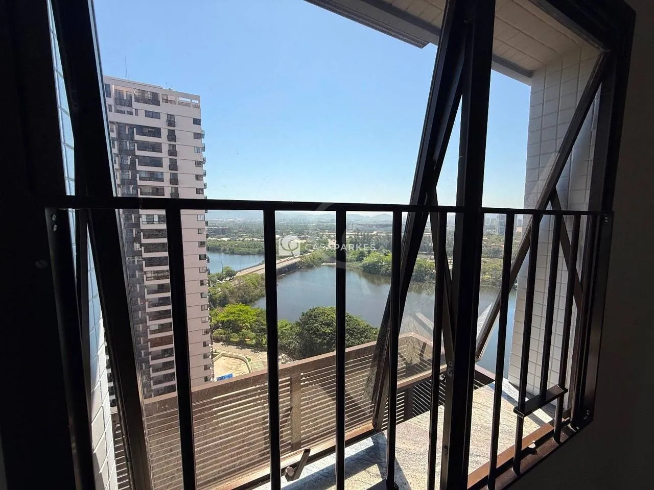 1-bedroom apartment with 2 bathrooms and balcony — photo 18