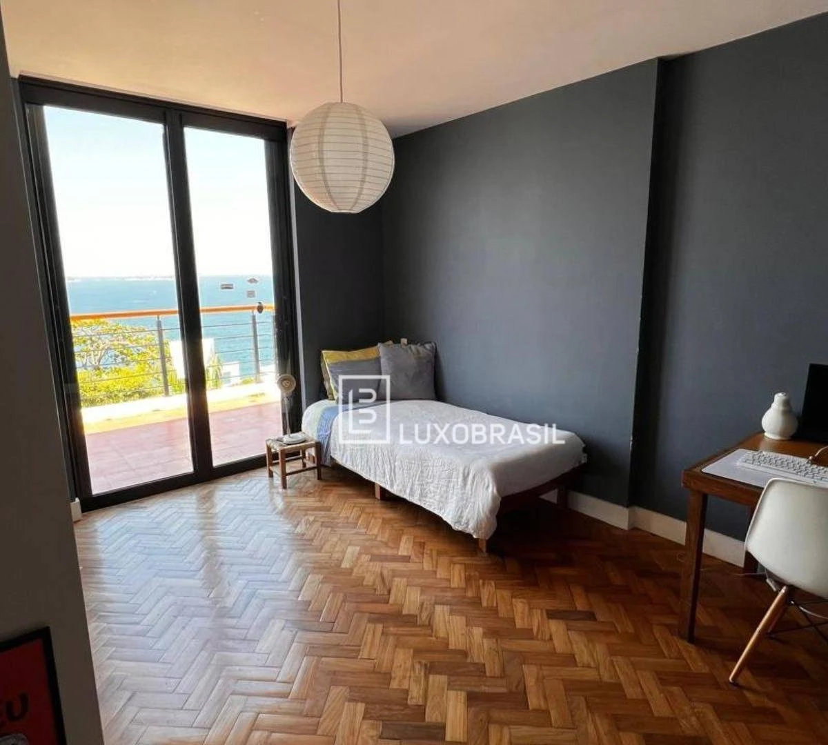 Casa sin muebles de 422 m², 3 dormitorios y 1 plaza — photo 24