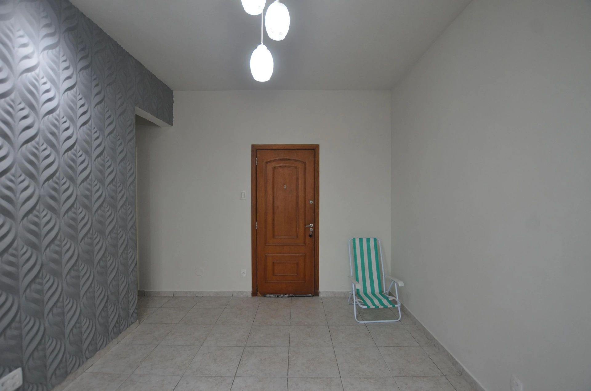 3-bedroom apartment with 2 bathrooms and no parking — photo 10