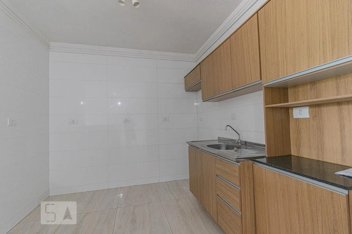 Apartamento com 2 quartos e churrasqueira privativa na varanda