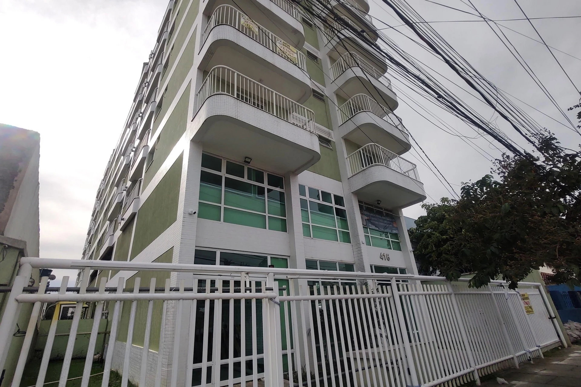 Apartamento sem mobília com 2 quartos e varanda — photo 30
