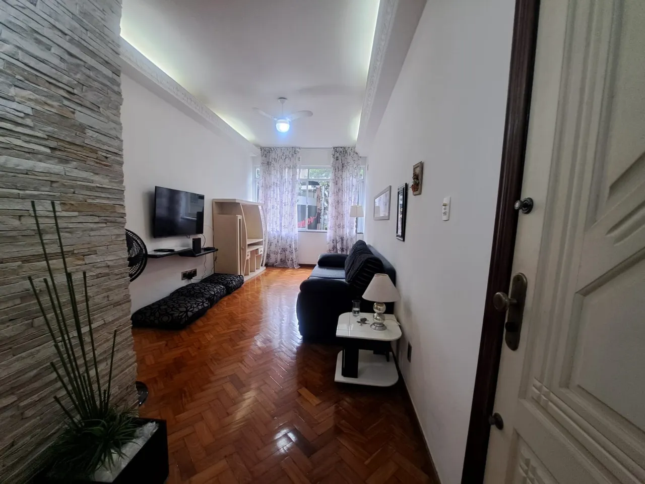 Apartment with 3 bedrooms and 2 bathrooms, no parking — photo 4
