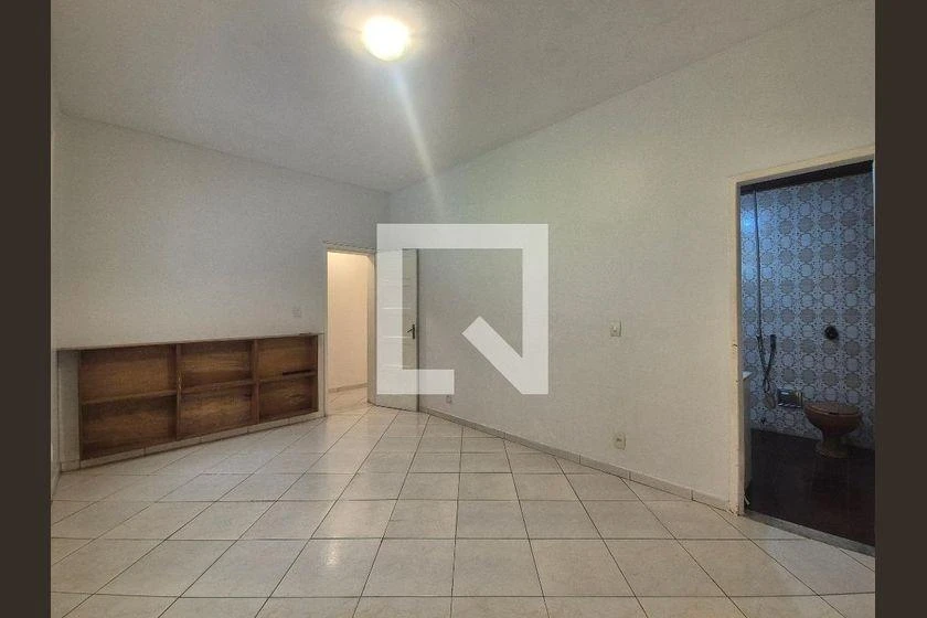 Casa para aluguel com 4 quartos e 2 suítes em 1500 m² — photo 34