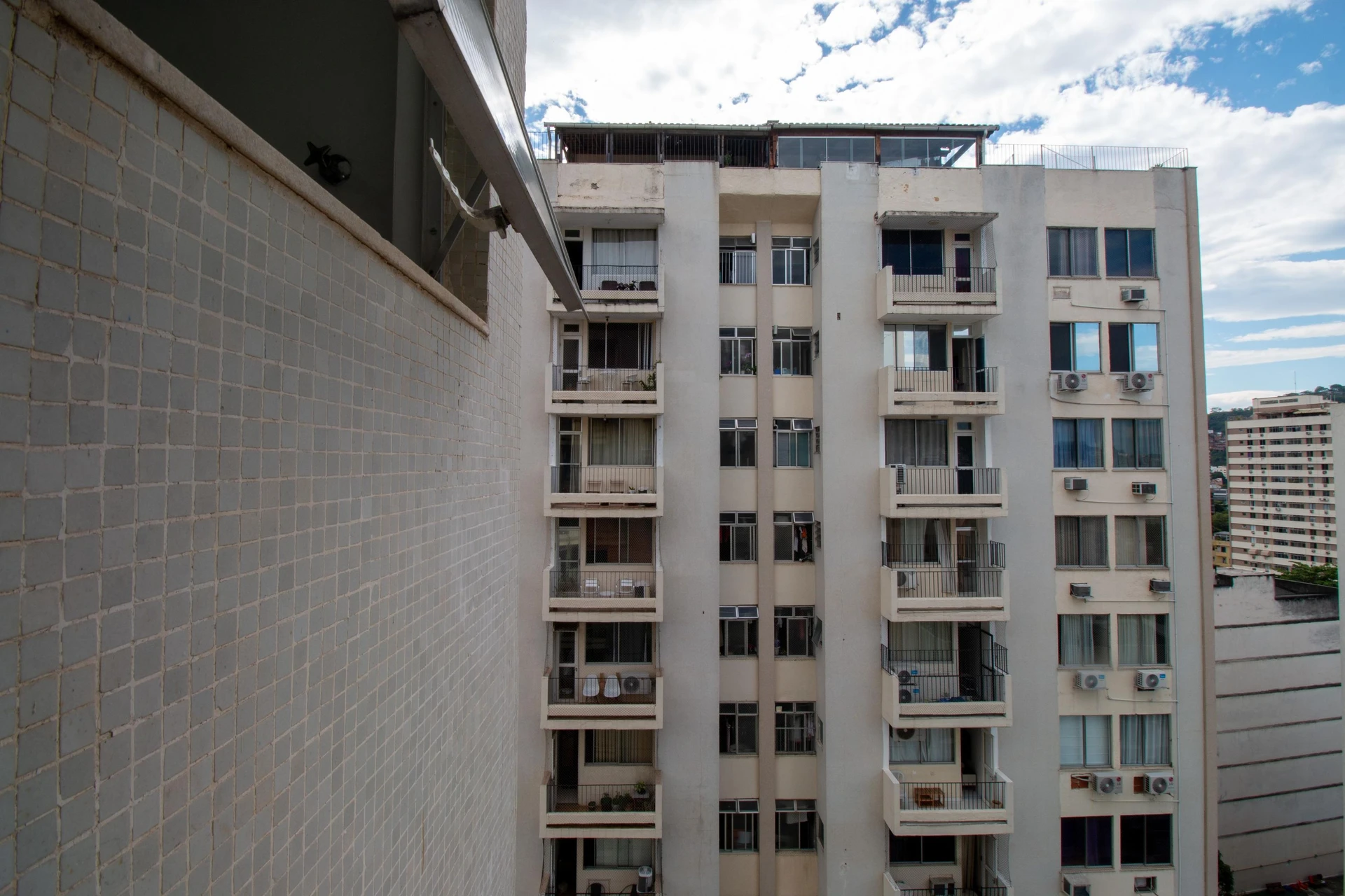 68 m² apartment with a washing machine and a mountain view — photo 21