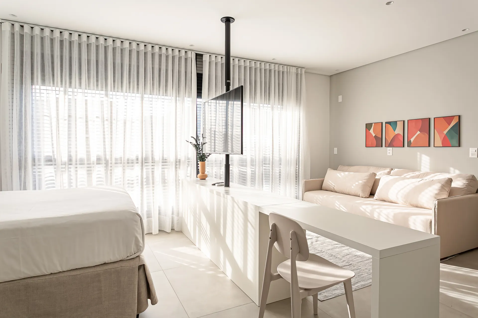 Estudio amueblado de 55 m² con 1 dormitorio y 2 baños — photo 11