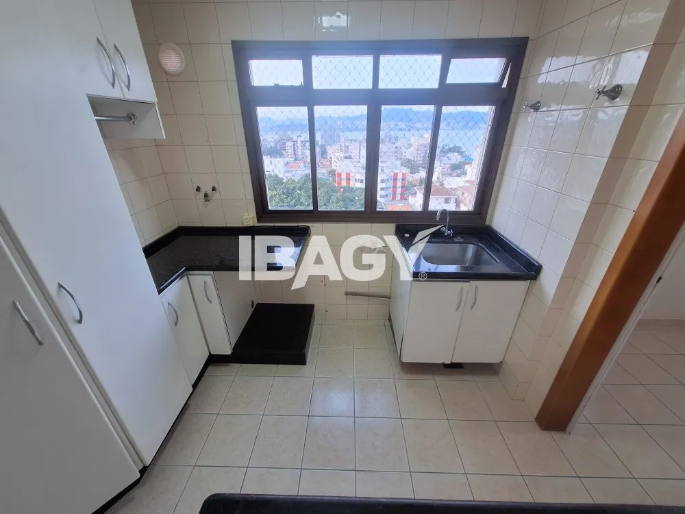 3-bedroom apartment with 3 bathrooms and 129 m² — photo 17