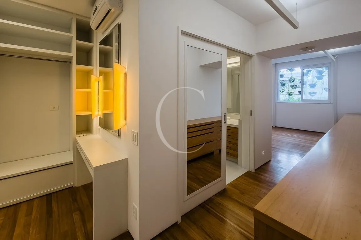 Мебльована квартира 239 м² з 3 спальнями та 2 паркомісцями — photo 13