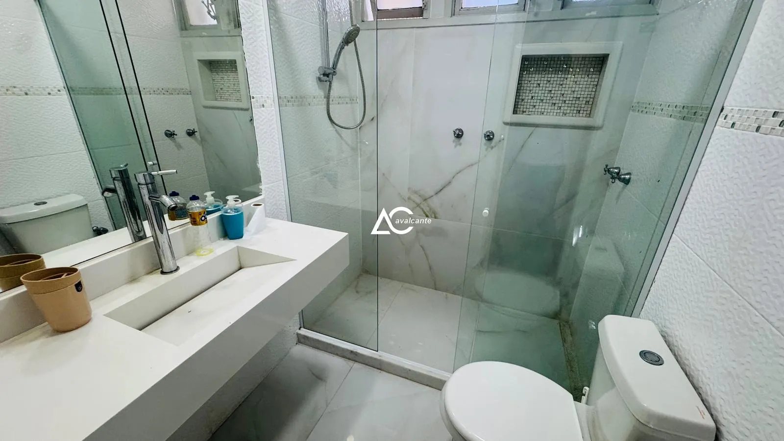 Furnished house with 4 bedrooms and private garden — photo 29