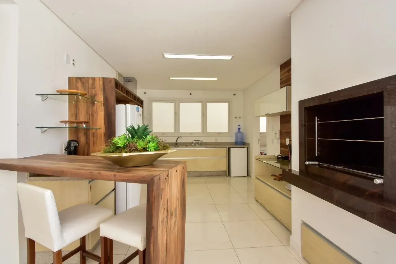 Casa mobiliada com 4 suítes e piscina aberta — photo 37