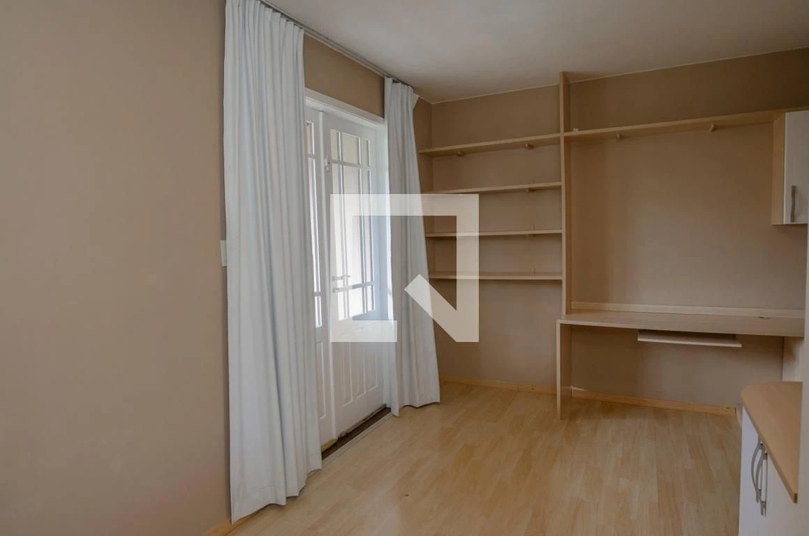 House for rent with 4 bedrooms, 4 baths and 3 parking spots — photo 62