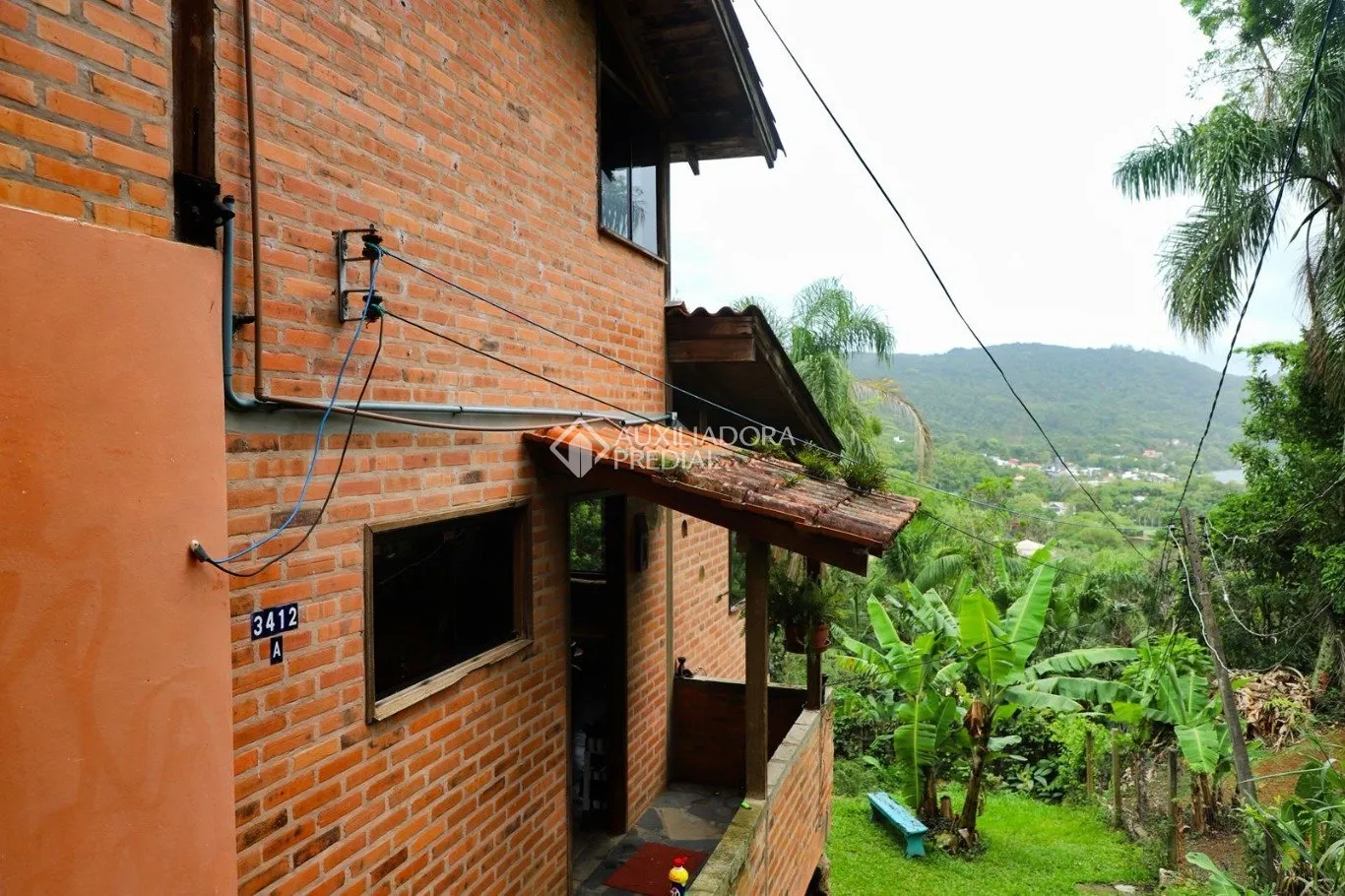 Furnished house with 3 bedrooms and an open gas kitchen — photo 24