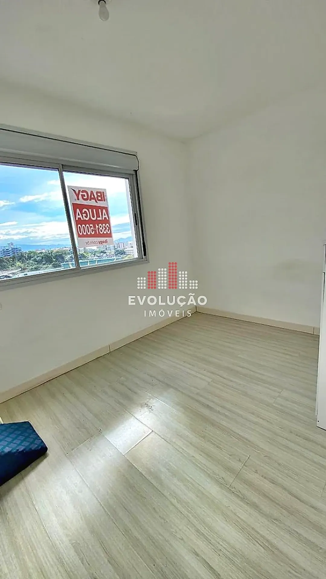 Apartamento de 3 dormitorios de 85 m² con balcón y parrilla — photo 21