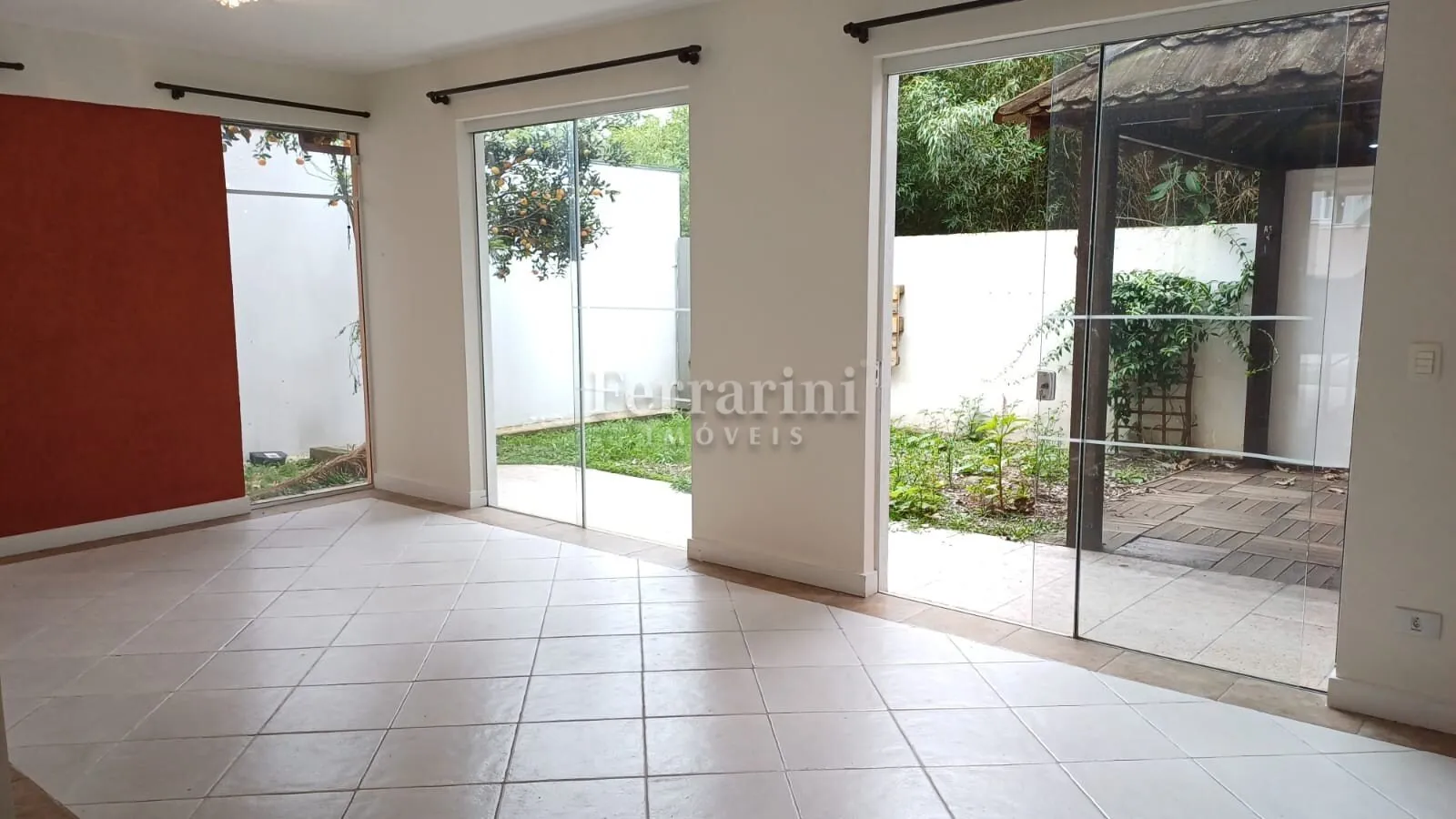 Rental house with 3 bedrooms and 4 bathrooms — photo 11